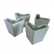 Kit couvre pieds en plastique, 60x60x100 mm