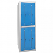 Armoire à linge distributrice de linge propre sur cintres