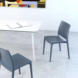 Chaise 4 pieds polypropylène intérieur et extérieur empilable